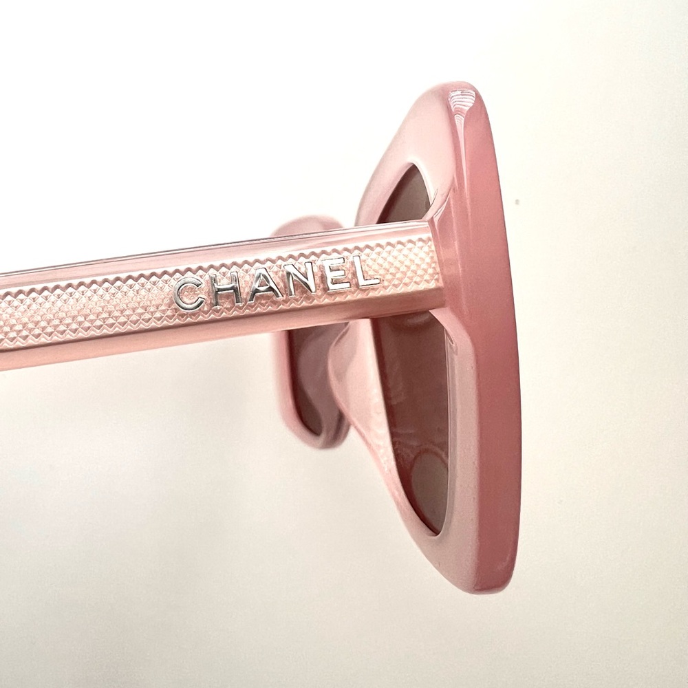 🔥CHANEL RECTANGLE SUNGLASSES - Picture 5 of 10